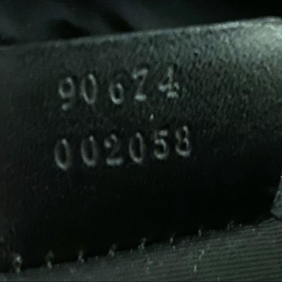 💯Authentic Gucci - Picture 8 of 16